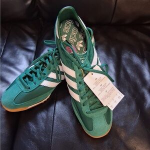 Adidas Green and White Sneakers adidas sl 72 og w